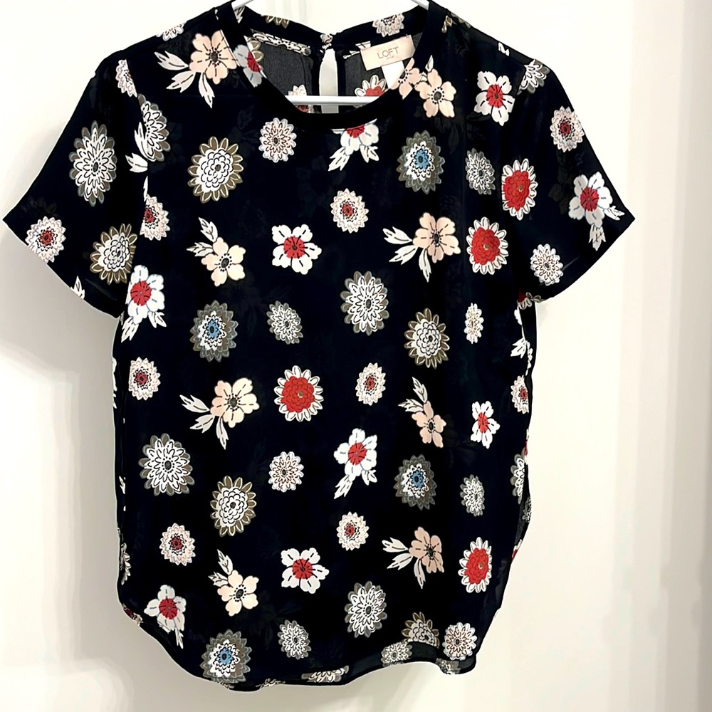 Short sleeve blouse
